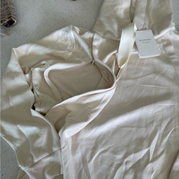 Maternity Nursing Hoodie - Picture 2 of 4